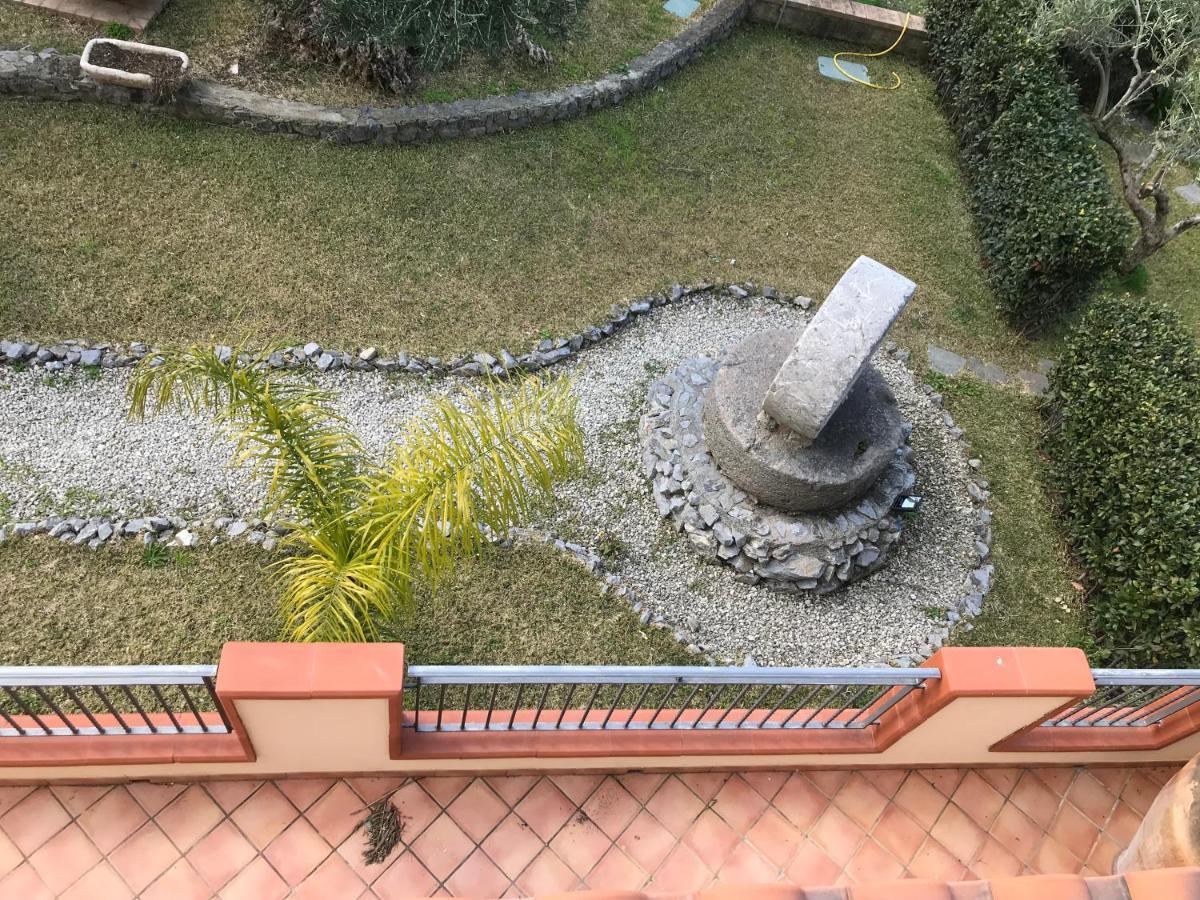 B&B Villa Degli Ulivi Прая а Маре Екстериор снимка