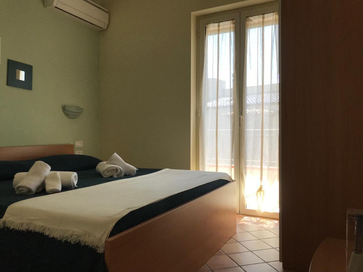 B&B Villa Degli Ulivi Прая а Маре Екстериор снимка