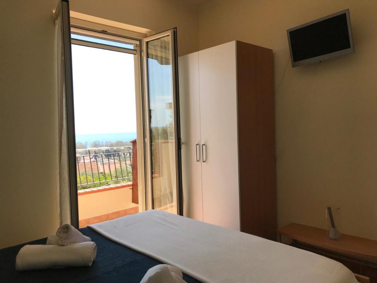 B&B Villa Degli Ulivi Прая а Маре Екстериор снимка
