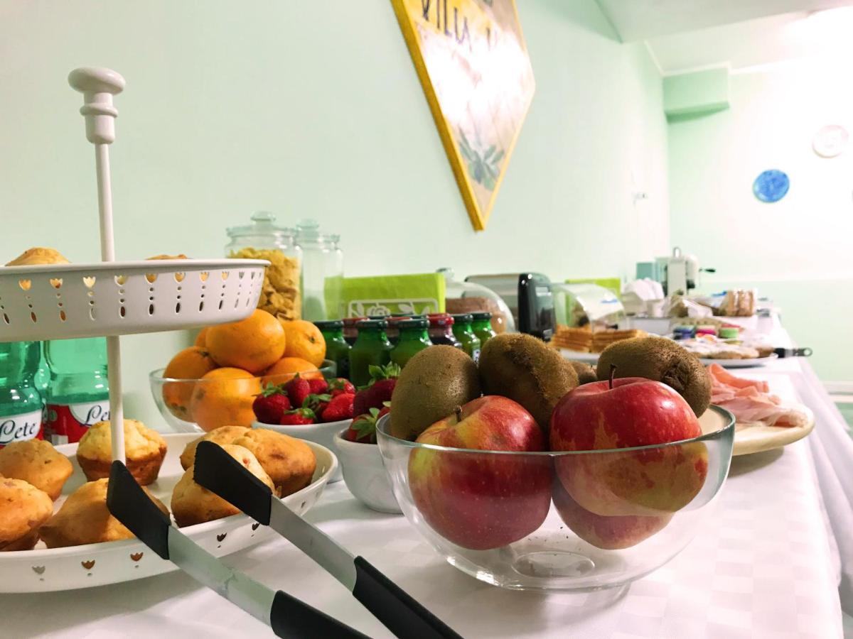 B&B Villa Degli Ulivi Прая а Маре Екстериор снимка