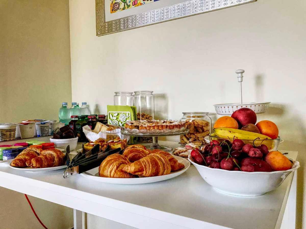 B&B Villa Degli Ulivi Прая а Маре Екстериор снимка